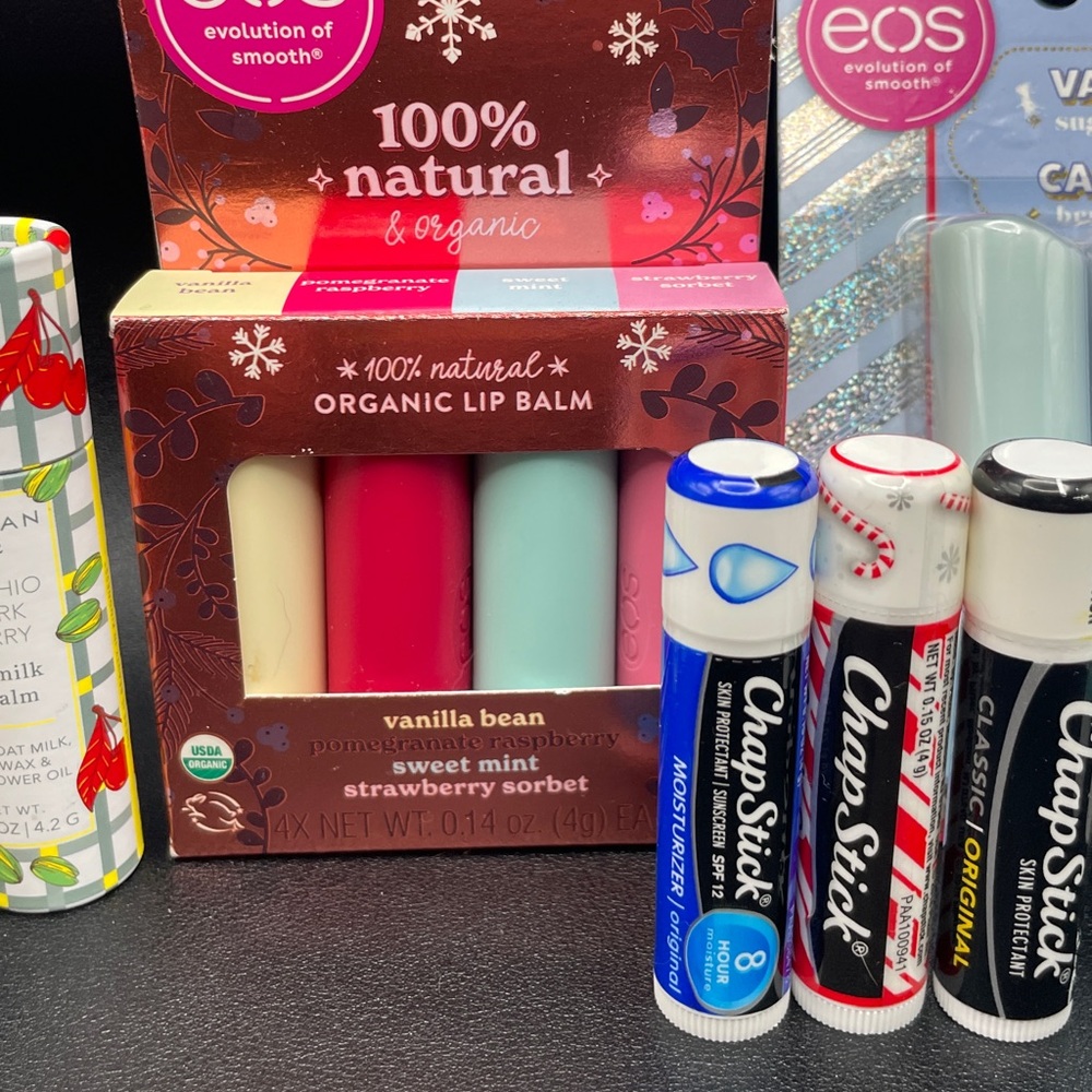 14 Pack Assorted Lip Balms Beekman 1802, EOS, Chapstick Avon NEW-Full Size - Picture 3 of 10